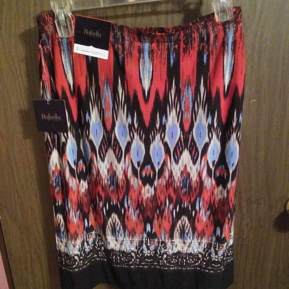 Rafaella NWT pull on tube skirt knee length